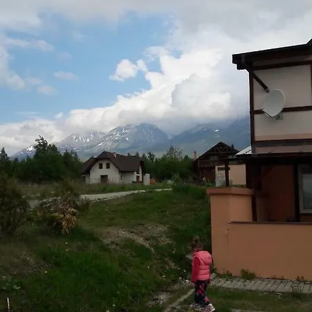 Sarah High Tatras *